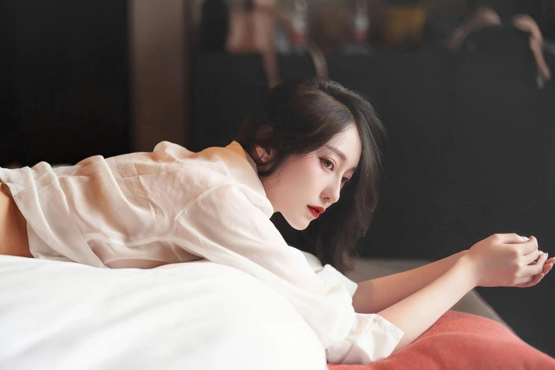 加拿大阿尔伯塔省侨界举办纪念世界反法西斯战争胜利80周年音乐会